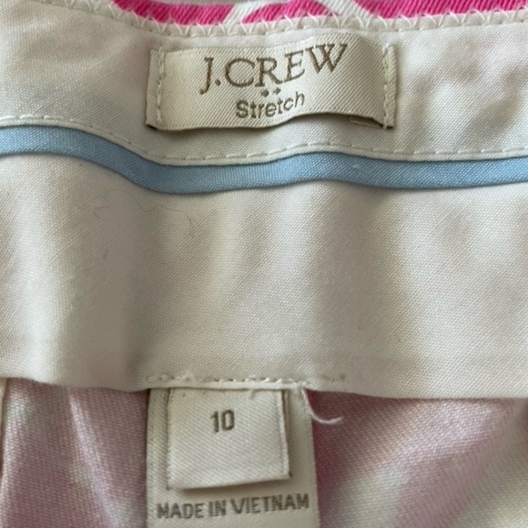J. Crew Women Chino Shorts
Floral Zip Cotton Pink Size 10
Cotton Blend Stretch - Picture 4 of 8